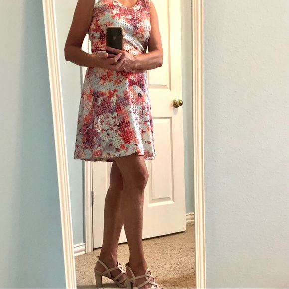 New Summer Vacay Dress Purchased at Nieman Marcus - Picture 2 of 9